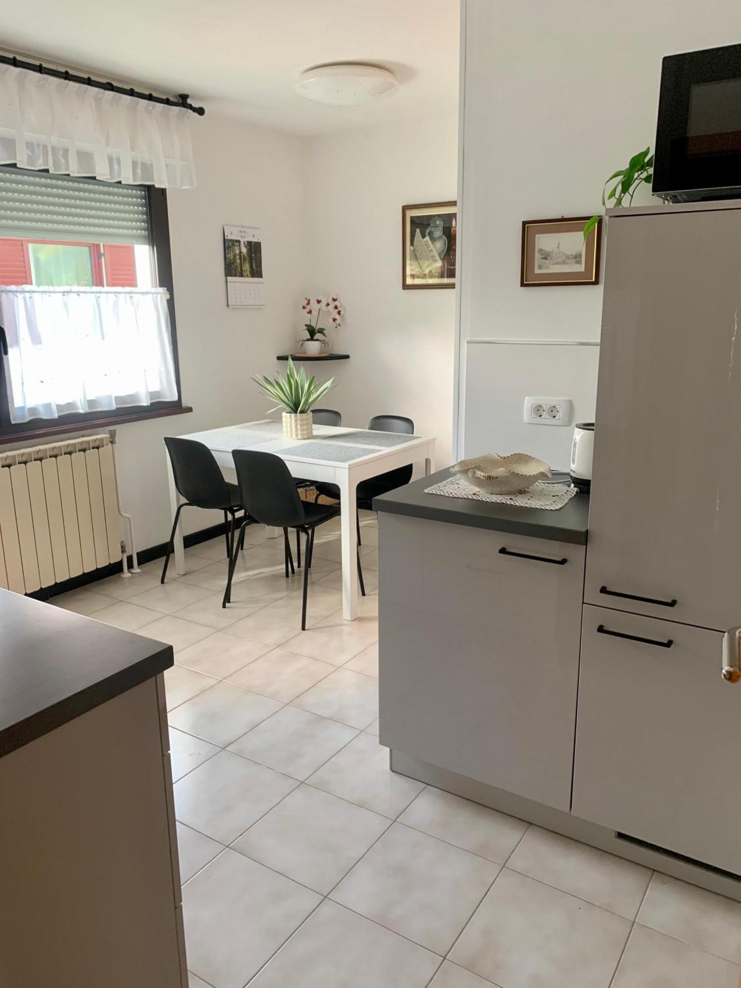 Apartma Panorama 科巴里德 外观 照片